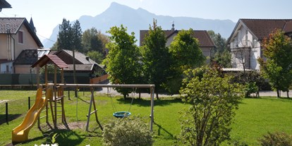 Stadthotels - Garten - Spielplatz Ausblick aus den Zimmern - Hotel Garni Frauenschuh