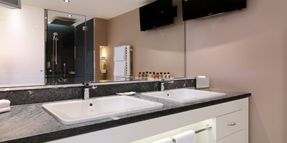 Stadthotels - 24-Stunden Rezeption - Salzburg - Bathroom - Hotel Sheraton Grand Salzburg