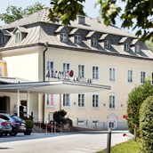 Hotel - Außenansicht Hoteleingang - ARCOTEL Castellani Salzburg