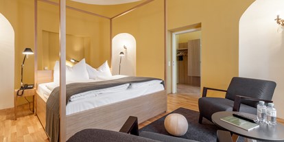 Stadthotels - WLAN - Schlafzimmmer Meierhof Doppelzimmer Premium - Hotel Schloss Leopoldskron