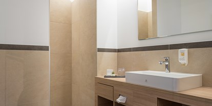 Stadthotels - Preisniveau: günstig - Badezimmer - Hotel Garni Frauenschuh