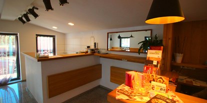 Stadthotels - Preisniveau: günstig - PLZ 5020 (Österreich) - Snack Bar - Hotel Modus