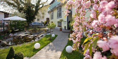 Stadthotels - Verpflegung: Frühstück - Salzburg-Stadt Parsch - Garten - Hotel Rosenvilla