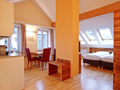 Stadthotels - Parkplatz: kostenlos beim Hotel - Salzburg - Übersicht - Ferienwohnung "Maxglan" - Hotel Villa Ceconi