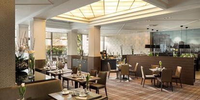 Stadthotels - Pools: Innenpool - Restaurant Tamino - Wyndham Grand Salzburg Conference Centre