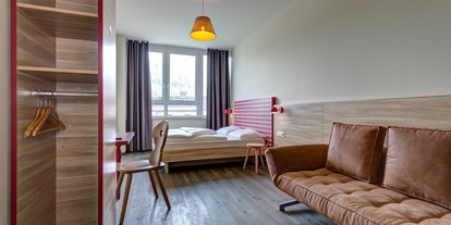 Stadthotels - 24-Stunden Rezeption - MEININGER Hotel Salzburg City Center