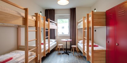 Stadthotels - 24-Stunden Rezeption - MEININGER Hotel Salzburg City Center