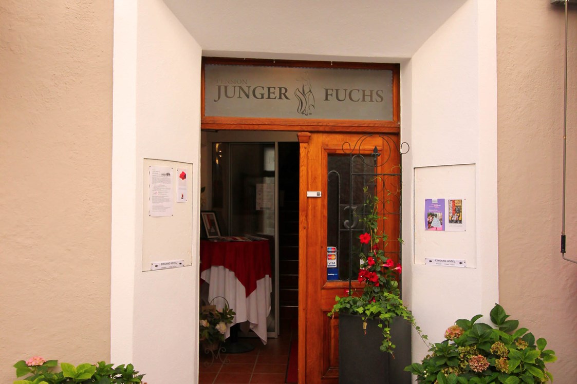 Hotel: Eingang zum Hotel Junger Fuchs - City Hotel Junger Fuchs