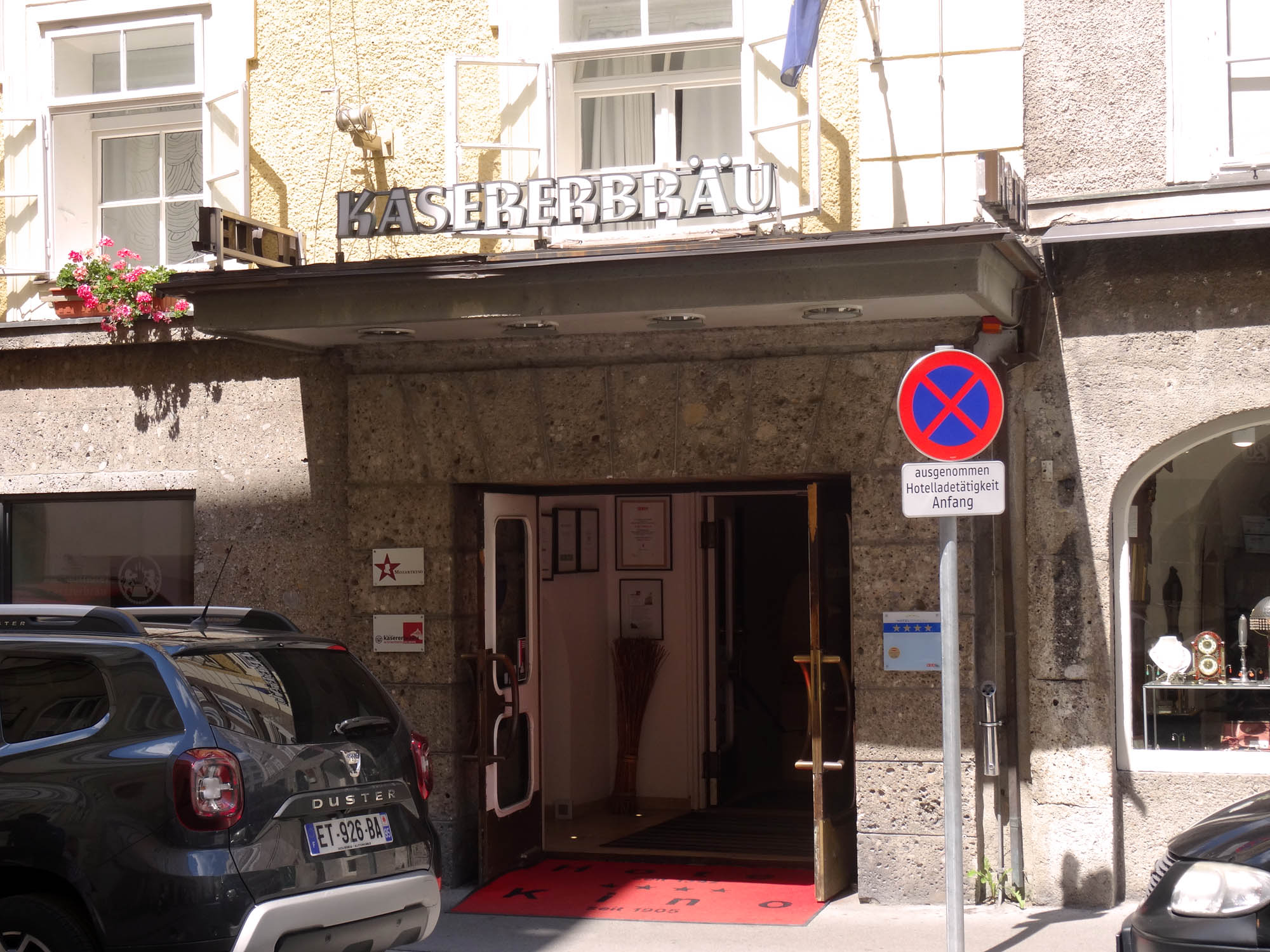 Hotel: Eingang zum Hotel - Altstadthotel Kasererbräu