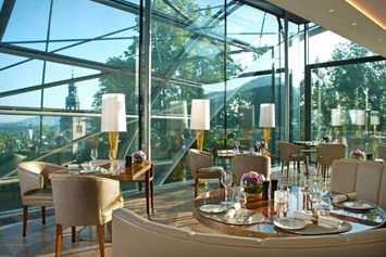 Hotel: Gourmet Restaurant "The Glass Garden" - Hotel Schloss Mönchstein