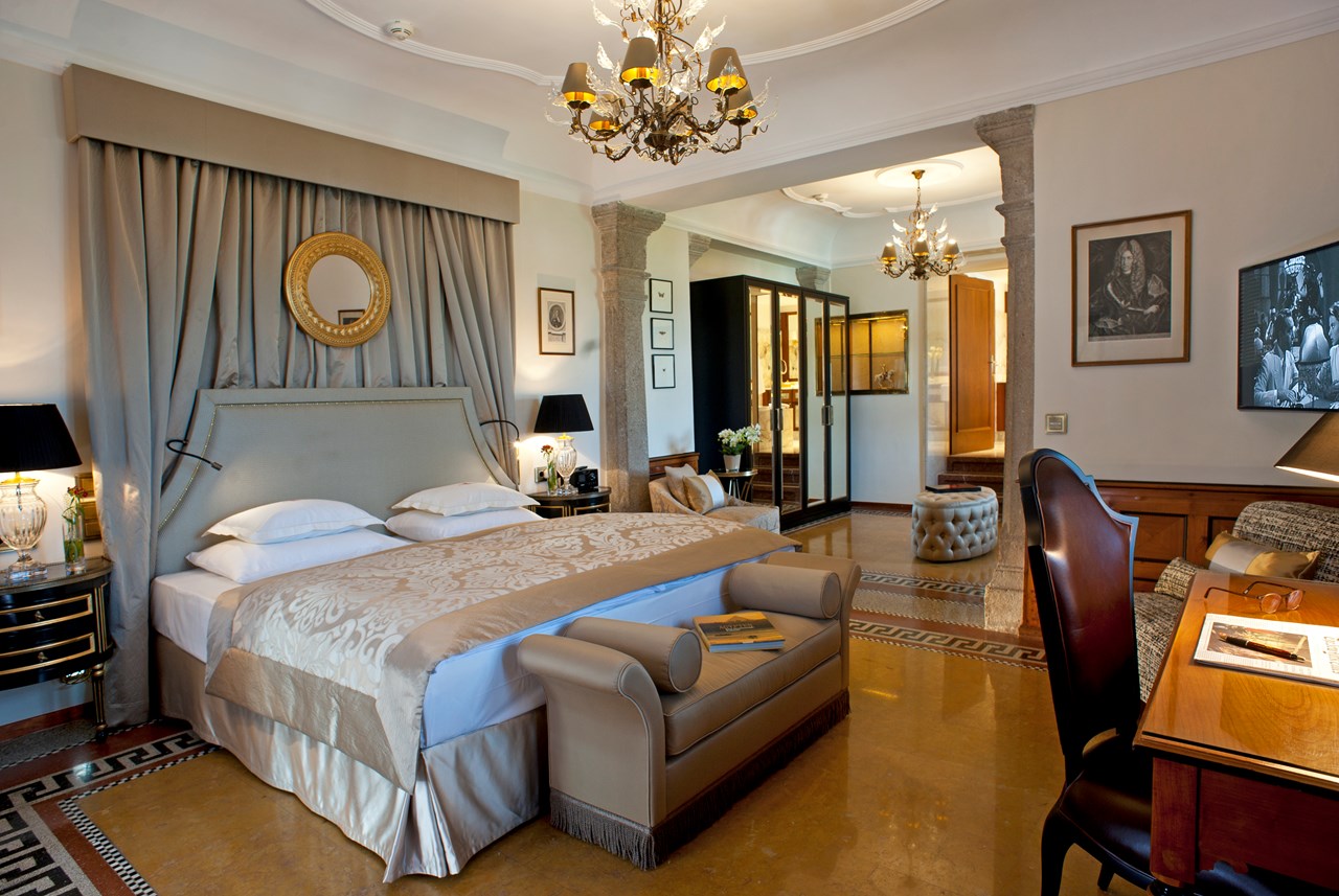 Hotel Schloss Mönchstein Zimmerkategorien Mönchstein Suite