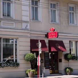 Hotel: Eingang Cafe Sacher - Hotel Sacher Salzburg