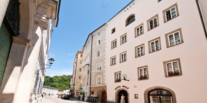 Stadthotels - Preisniveau: gehoben - Salzburg-Stadt Altstadt - Außenansicht Hotel Wolf - Hotel Wolf