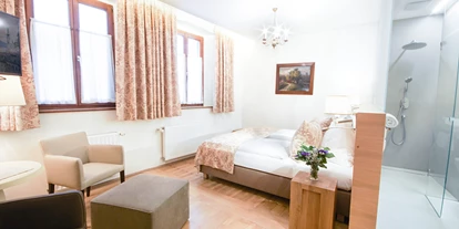 Stadthotels - Preisniveau: gehoben - Doppelbettzimmer - Hotel Wolf