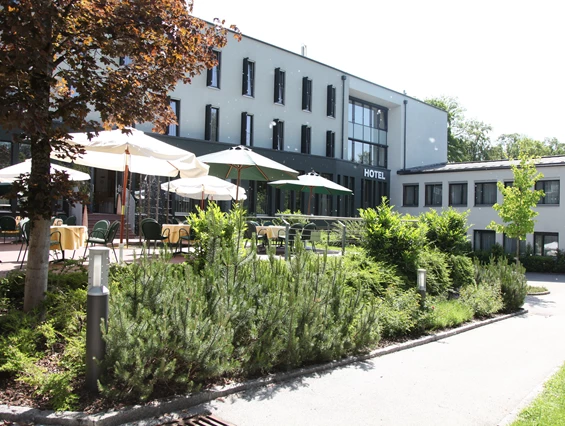 Hotel: Außenansicht - Hotel Heffterhof