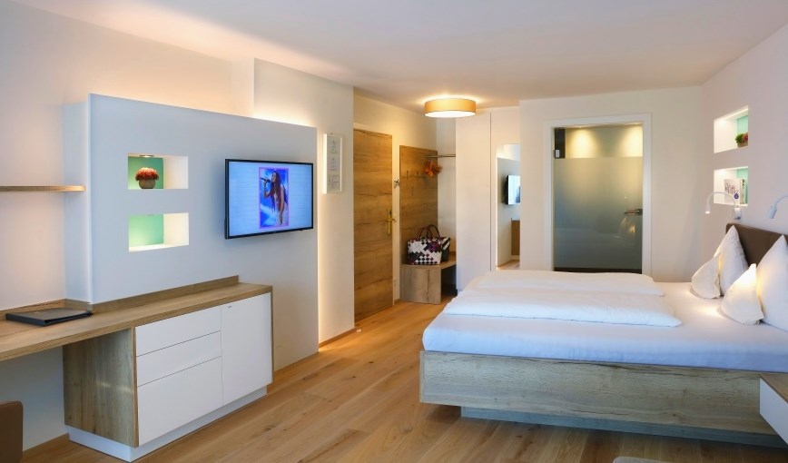 Hotel: Eines unserer neuen "Doppelzimmer Himmelreich", auch als Familienzimmer geeignet - Hotel Himmelreich