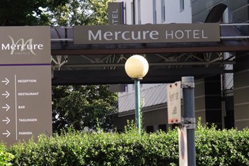 Hotel: Zugang zum Hotel - Mercure Salzburg City