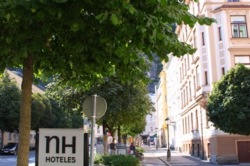 Hotel: Hinweistafel vom Hotel - NH Salzburg City