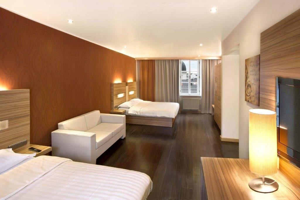 Star Inn Hotel Premium Salzburg Gablerbräu Zimmerkategorien Familienzimmer