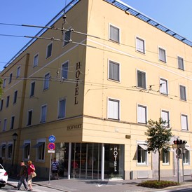 Hotel: Hotel Außenansicht - Altstadt Hotel Hofwirt