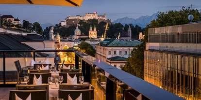 Stadthotels - Preisniveau: gehoben - IMLAUER Sky Bar - Aussicht - IMLAUER Hotel Pitter Salzburg