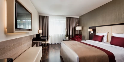 Stadthotels - Verpflegung: Frühstück - Salzburg-Stadt (Salzburg) - Club Zimmer - Wyndham Grand Salzburg Conference Centre