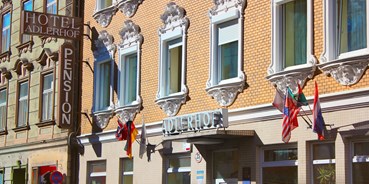 Stadthotels - Klassifizierung: 2 Sterne - Salzburg - Außenansicht Hotel Pension Adlerhof - Hotel Pension Adlerhof