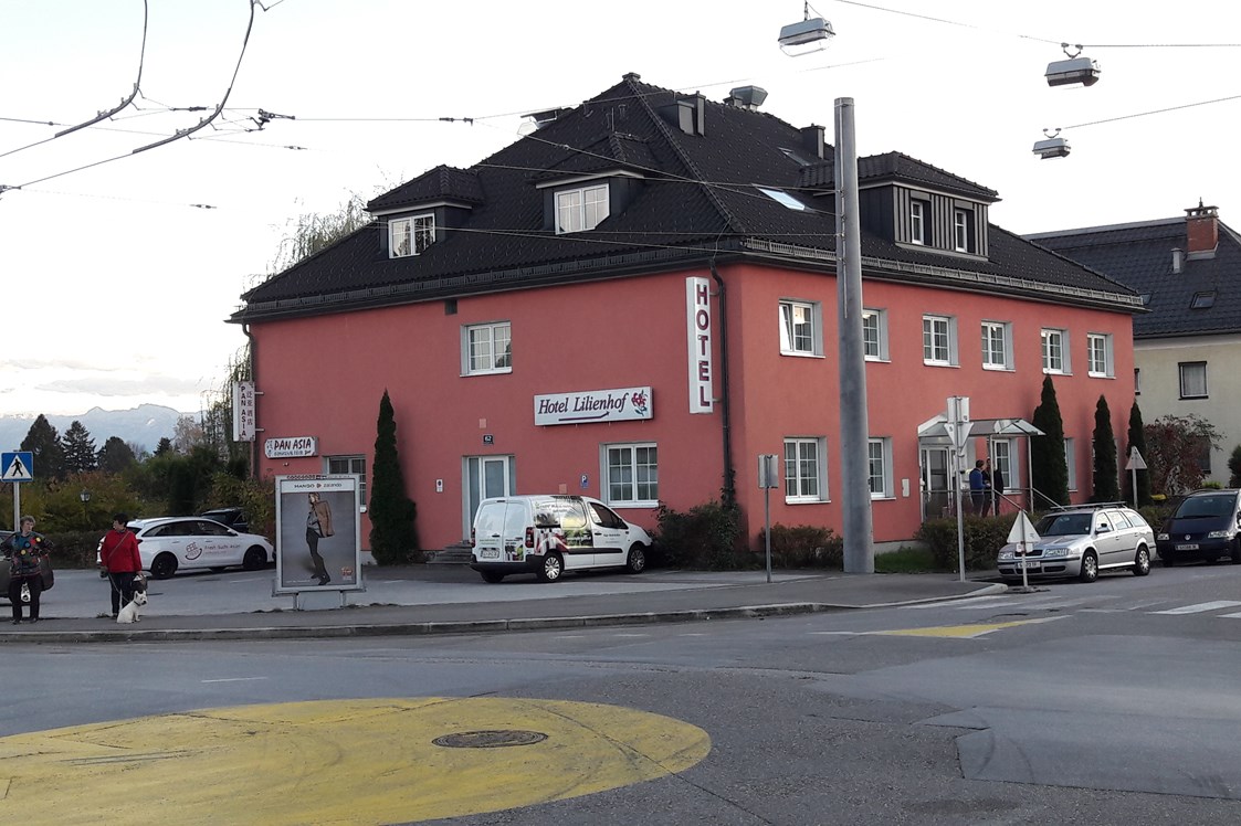 Hotel: Hotel Lilienhof an der Siezenheimer Straße, schnell erreichbar von der Autobahn - Hotel Lilienhof
