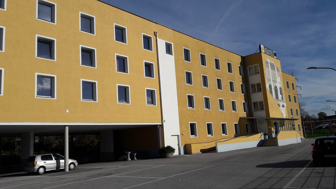 Hotel: Hotel Südansicht - OEKOTEL Salzburg Messe
