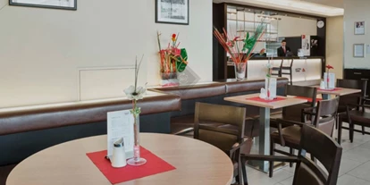 Stadthotels - Verpflegung: Frühstück - Salzburg-Stadt (Salzburg) - Lobb Bar des Hotels - Austria Trend Hotel Salzburg Mitte