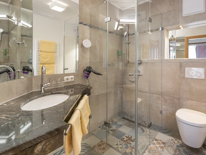 Stadthotels - Verpflegung: Frühstück - Salzburg-Stadt (Salzburg) - Bad - Familiensuite - Das Grüne Hotel zur Post - 100% BIO