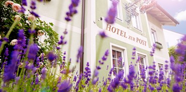 Stadthotels - Hausansicht - Das Grüne Hotel zur Post - 100% BIO