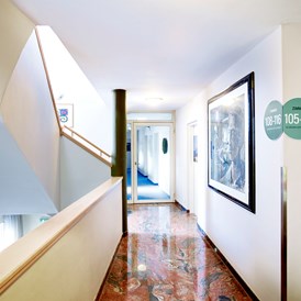 Hotel: Zugang zu den Zimmern - Das Grüne Hotel zur Post - 100% BIO