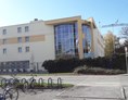Hotel: Das Arena City Hotel befindet sich direkt neben dem Messegelände Salzburg - FourSide Hotel Salzburg