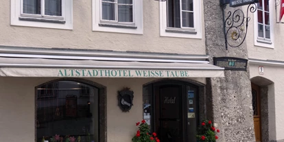 Stadthotels - Verpflegung: Frühstück - Salzburg-Stadt (Salzburg) - Zugang zum Altstadthotel - Altstadthotel Weisse Taube
