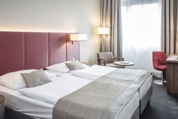 Hotel: Modernes Doppelzimmer - Austria Trend Hotel Europa Salzburg